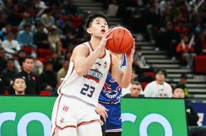 彩经网-林葳身体条件不占优 进攻是最大特点 河村勇辉一些方面值得他借鉴