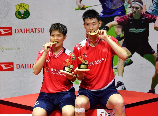 彩票-国羽开年四连战揽七金 混双新组合闪耀男单待提高